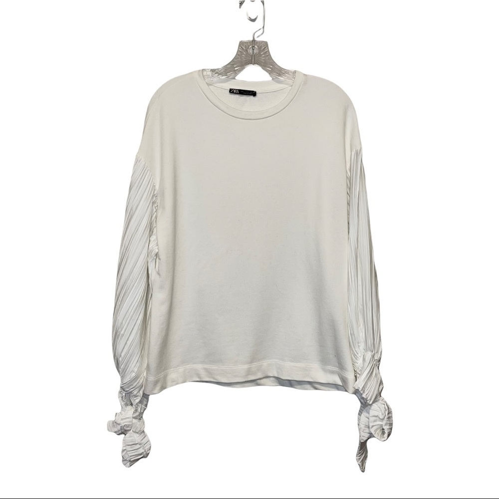 Zara Women Sweater Size S !